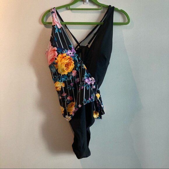 CUPSHE Sz XXL Summer Bliss Striped Floral Wrap  One Piece Swimsuit NWT - Picture 2 of 11
